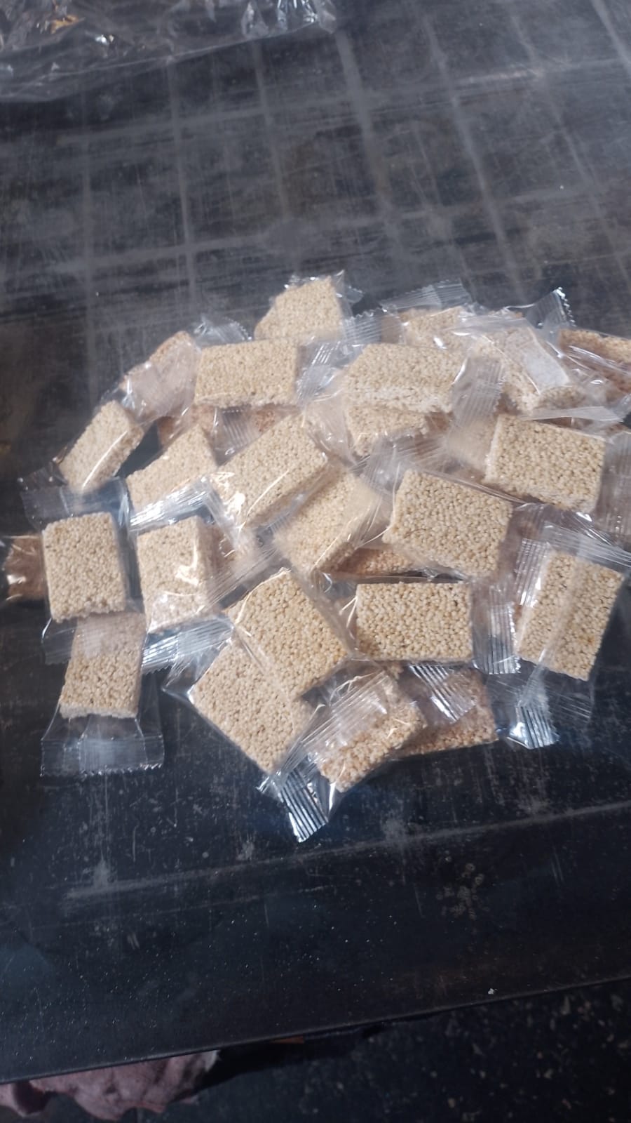 Imagen de barras de cacahuate y amaranto